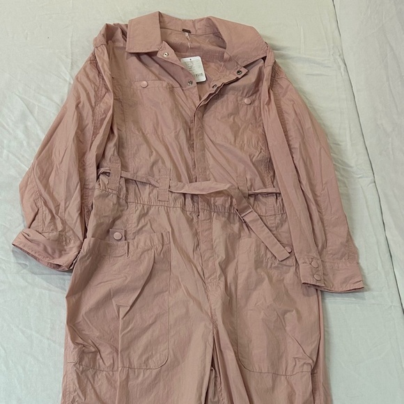 Women’s Free People Pink Jumpsuit NWT - Picture 3 of 8